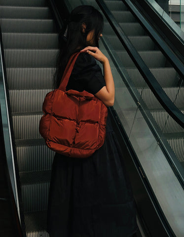 The puffer square tote bag - Brown